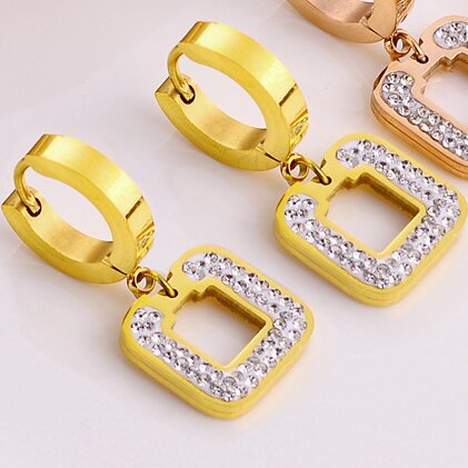 Fashion Titanium Steel Does Not Fade Short Ear Buckle Simple Geometric Rose Gold Earrings Stud Earrings