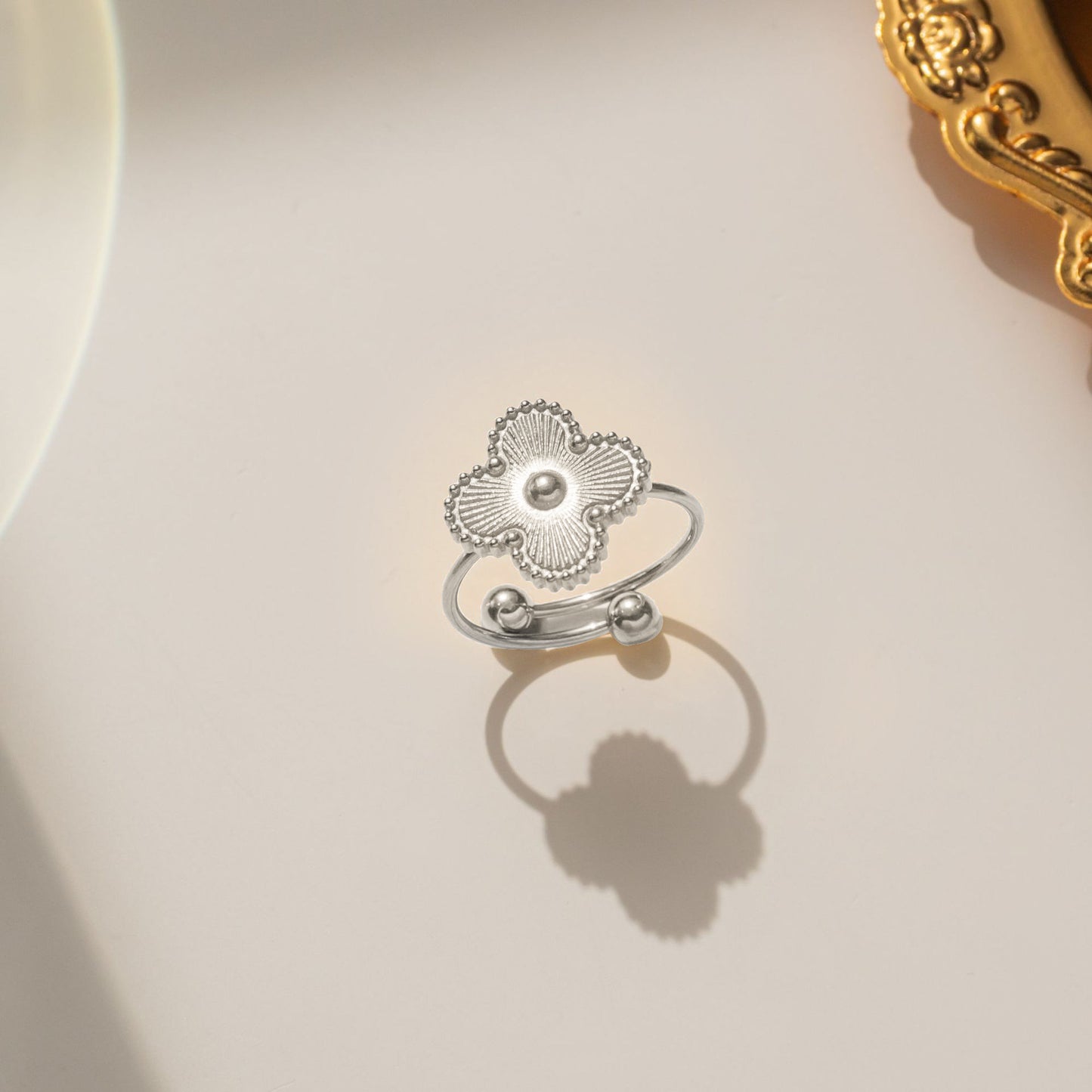 New Four-leaf Clover Titanium Steel Ring Women's Adjustable Ring Niche Small, Fresh and Compact Design Jewelry Wholesale