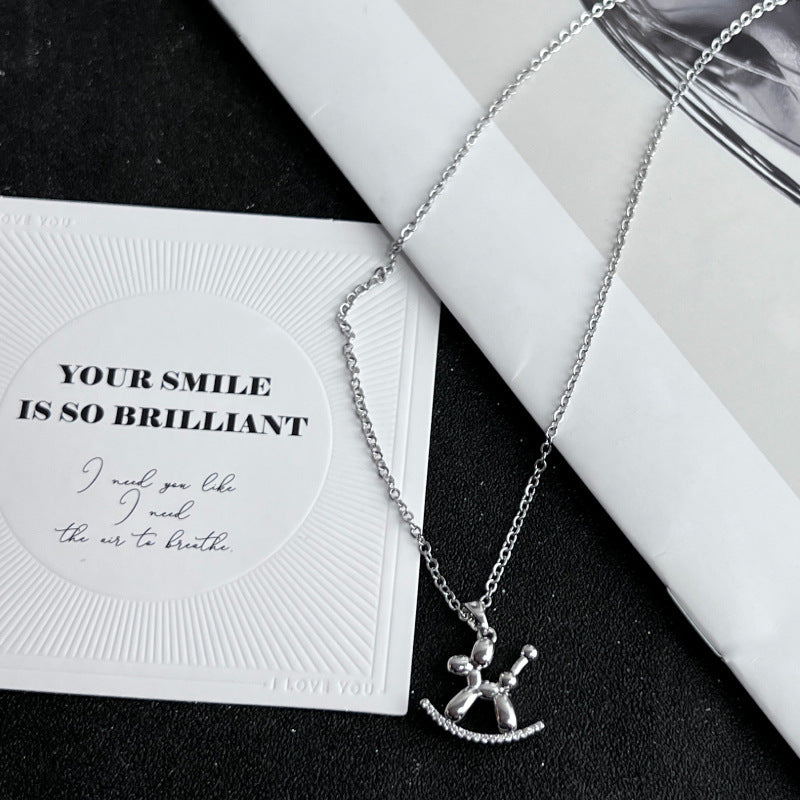 Summer Silver Titanium Steel Non-fading Necklace Women's Fashion Light Luxury Pendant Girls Necklace