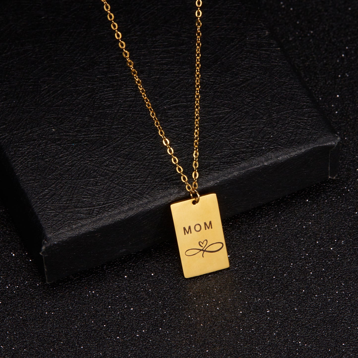 New Stylish Simple Mama Pendant Clavicle Chain Stainless Steel Letter Love Necklace Mother's Day Gift