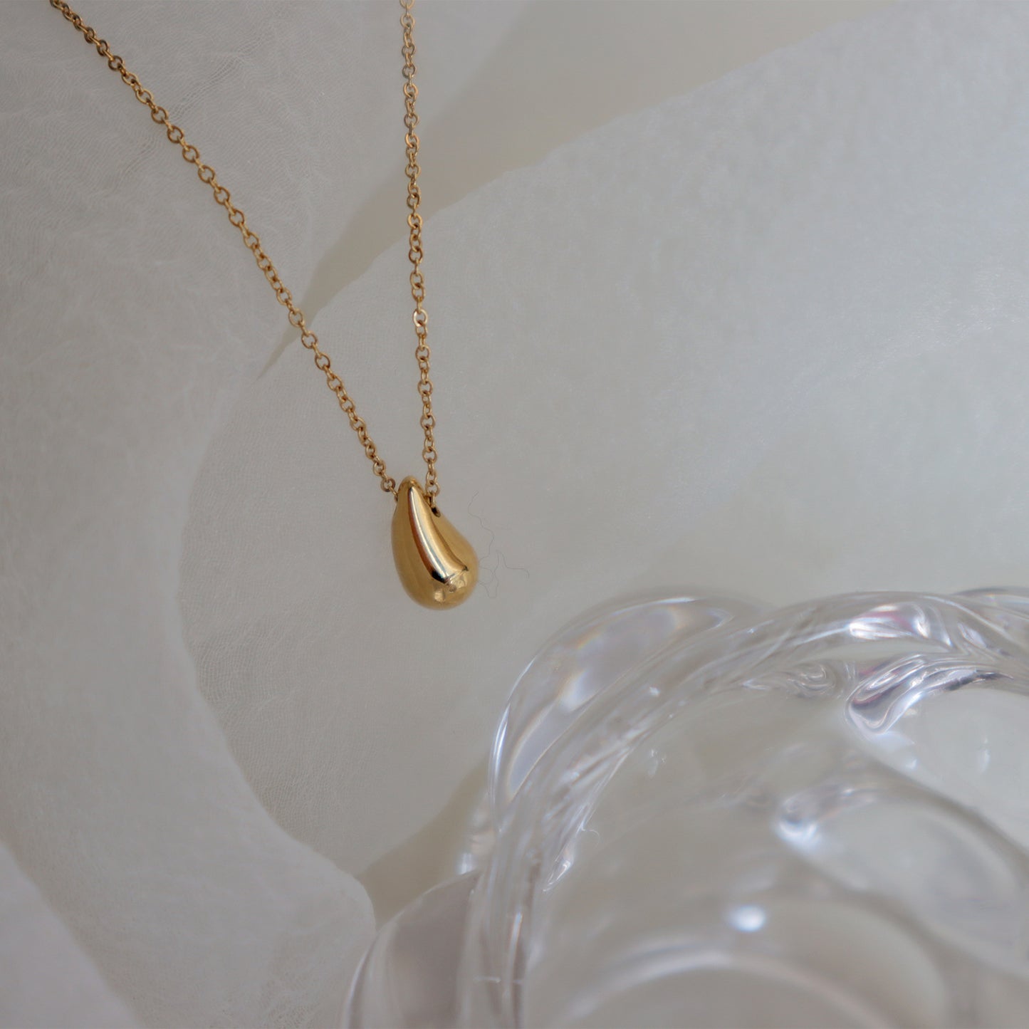 INS Style Titanium Steel Necklace Women's Premium Light Luxury Versatile Clavicle Chain