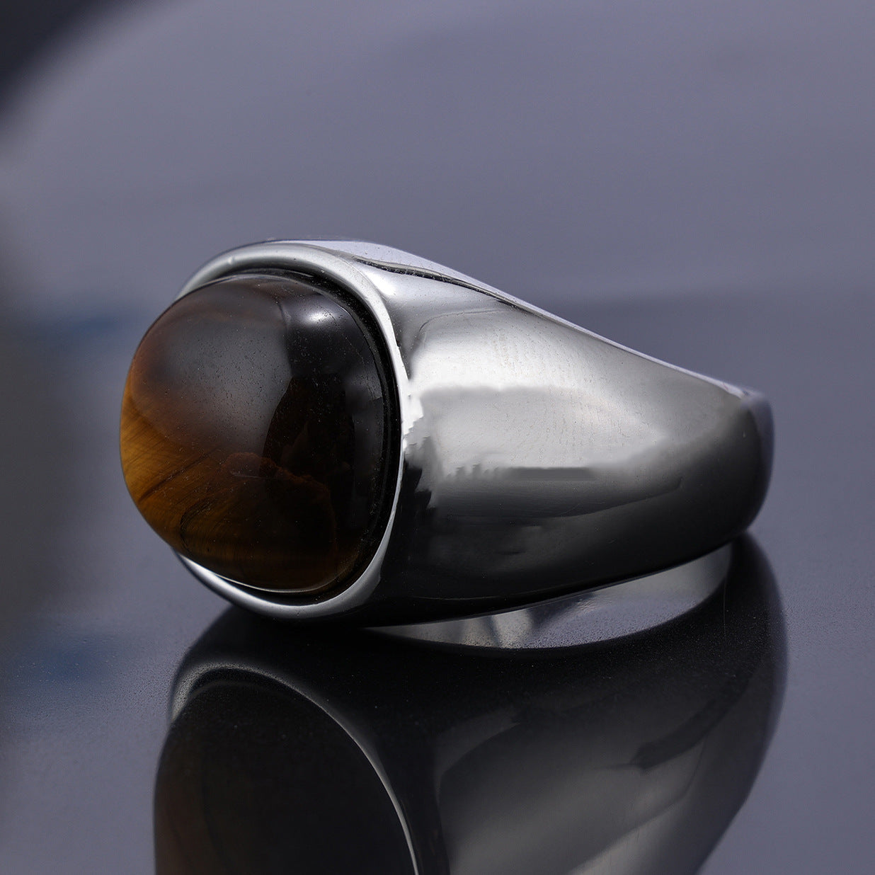 European and American Men's Jewelry Stainless Steel High-grade Tiger's Eye Stone Ring, Antique Personality, Simple Spot