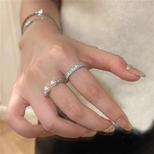 Medieval Twist Pearl Open Ring, New Light Luxury High-end Fashion Ring, Niche Design Index Finger Ring Tide