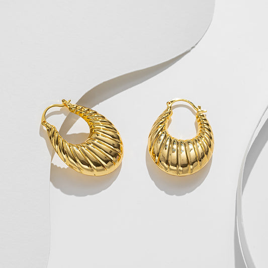 Crescent moon bold hollow shrimp pattern u-shaped titanium steel furnace vacuum-plated 18k gold hollow earrings earrings - NiceOceanJewelry