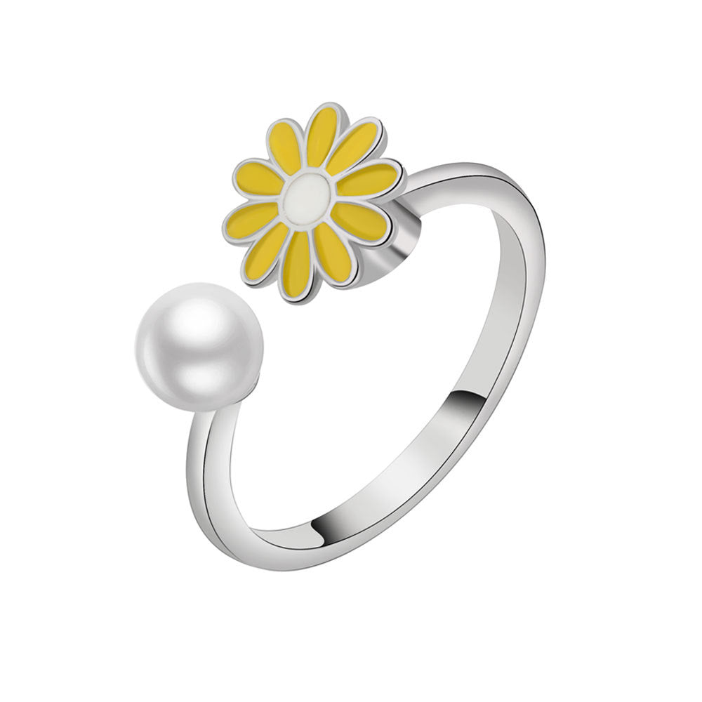 Popular Small Daisy Rotating Ring Female Design Sense Small Daisy Flower Pearl Ring Creative Dripping Jewelry Female
