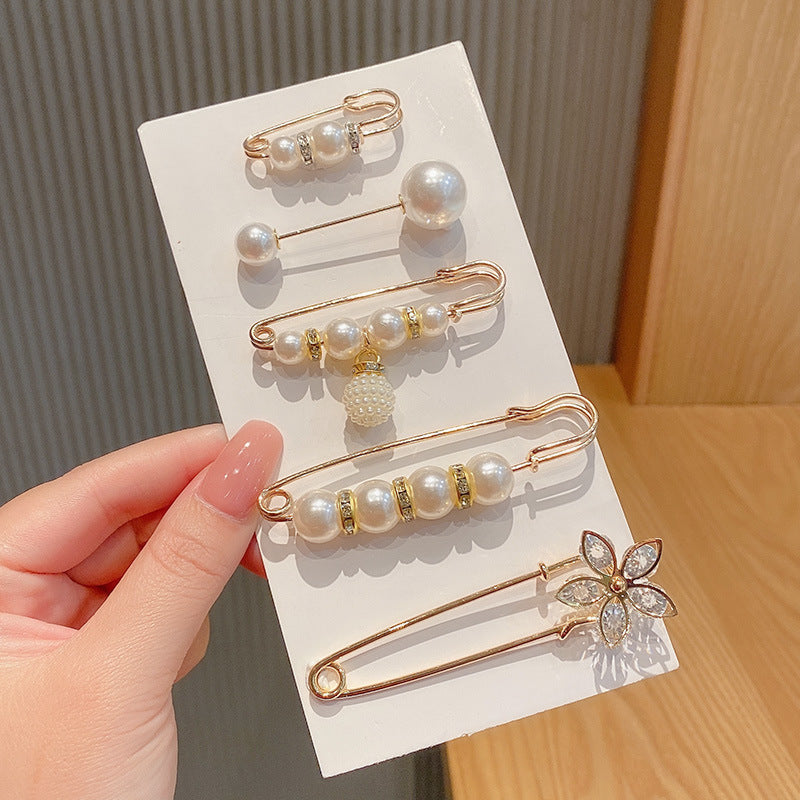 Jeans Waistband Reduced Waist Buckle Brooch Women's Skirt Tightened Waist Artifact Pin Fixed Anti-light Buckle Button