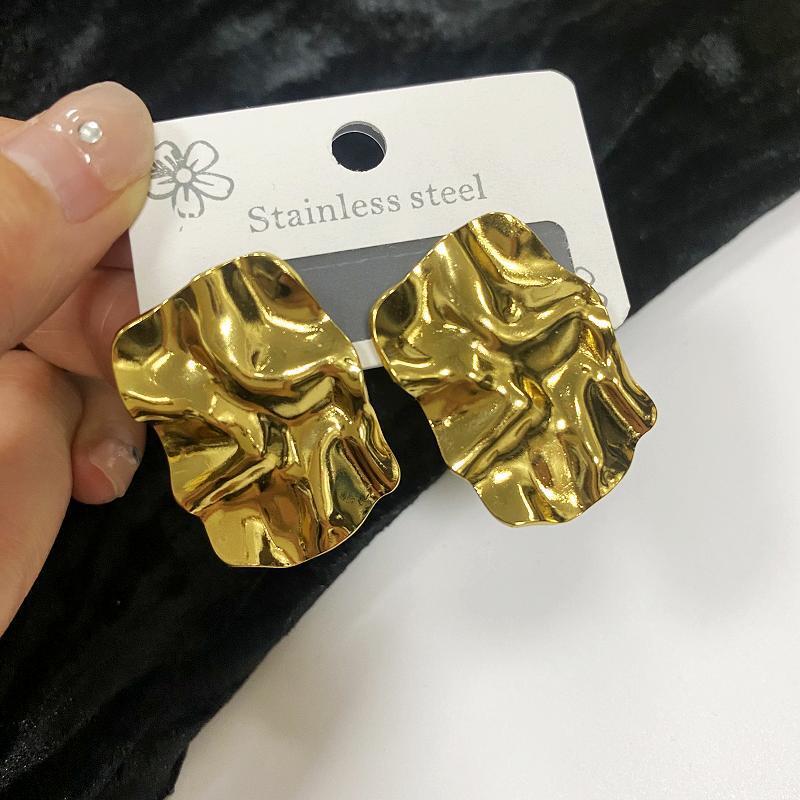 European and American Fashion Retro Stainless Steel Stud Earrings Five-leaf Hammer Pattern Large Earrings Women's Earrings