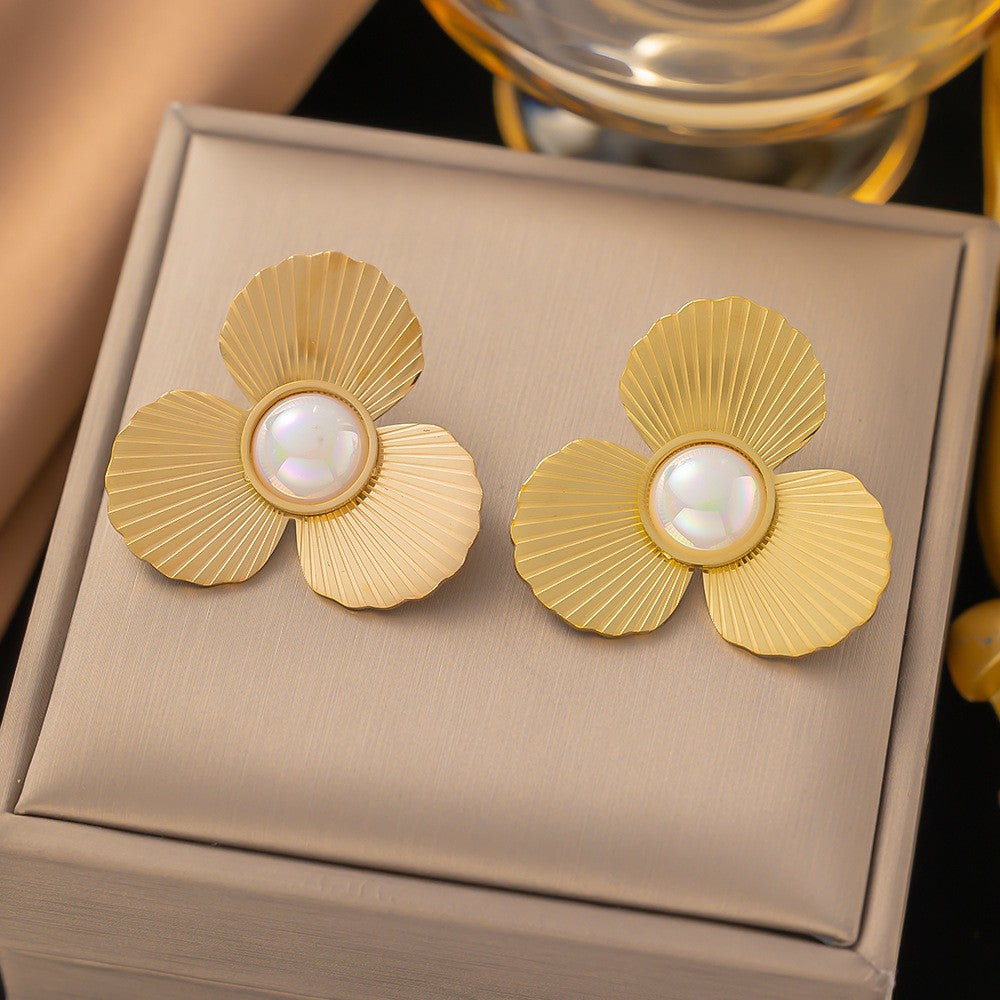 European and American Retro Fashion Versatile Titanium Steel Geometric Pearl Earrings