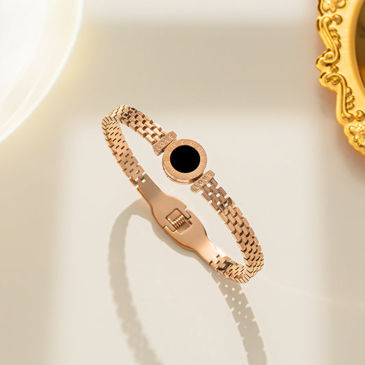 Hollow Digital Roman Black Round Cake Black Shell Stainless Steel Bracelet Women Love Titanium Steel Bracelet Wholesale