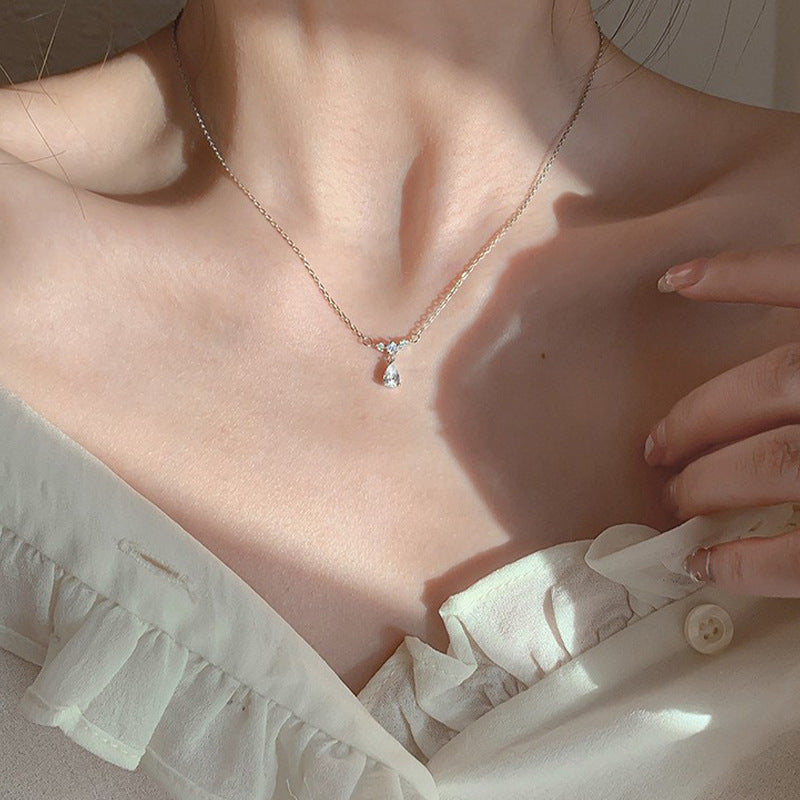 925 Silver Luck Pearl Necklace Female Butterfly Cold Light Luxury Flash Diamond Ins Wind Niche Collarbone Chain