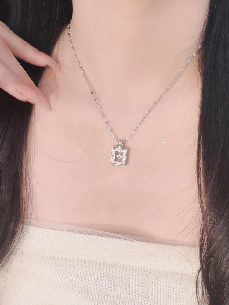 Summer Silver Titanium Steel Non-fading Necklace Women's Fashion Light Luxury Pendant Girls Necklace