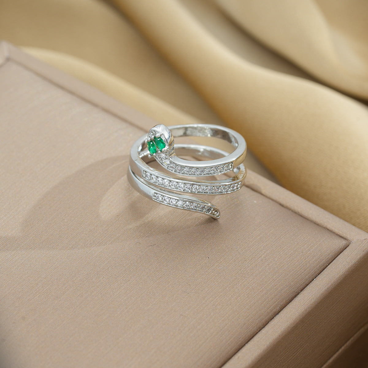 European and American Fashion Retro Niche Light Luxury High Sense Personalized Opening Ring Fashion Jewelry Factory Direct Sales