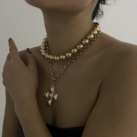 European and American Personality Fashion Popular Multi-layer Necklace, French Pearl Cross Niche Design Collarbone Chain