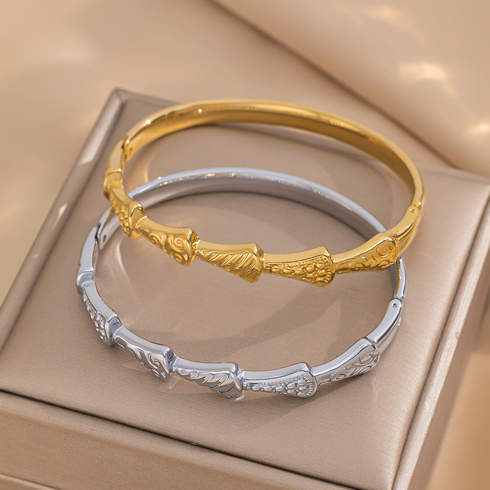 Baojia European and American Fan Skirt Titanium Steel Bracelet Does Not Fade Niche Design Simple Luxury Bracelet Bracelet