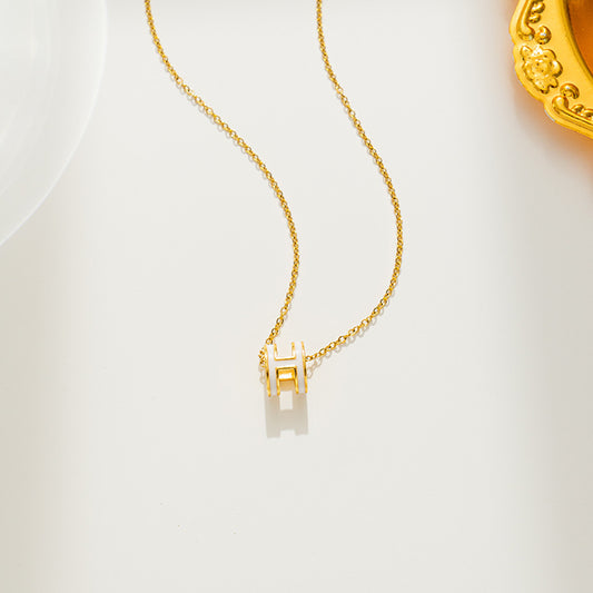 European and American Popular Jewelry Titanium Steel H Letter Necklace Women's New Internet Celebrity Fashion Versatile Collarbone Chain Wholesale