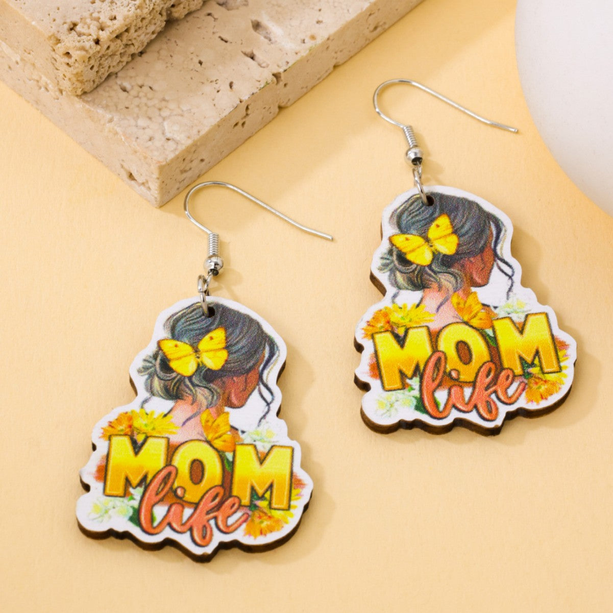 New Mother's Day Wooden MOM Earrings Cartoon Mother and Child Warm Earrings Cute Animal Earrings
