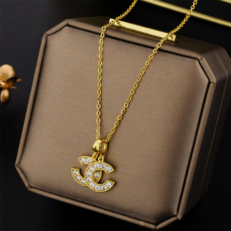 Korean Version of Titanium Steel Double C Necklace Women's Gold Micro-inlaid New Light Luxury Ins Fashion Versatile Model Supports One Piece of Hair