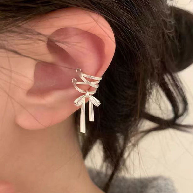 Silver-plated Natural Aquamarine Moonstone Necklace Women's High Sense Ins Wind Niche Versatile Oval Pendant Collarbone Chain