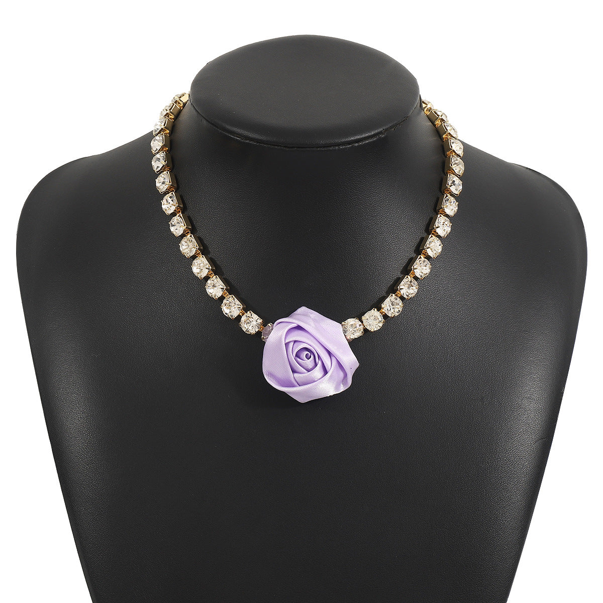 French Retro Fabric Rose Necklace, Romantic Light Luxury Diamond Flower Design Collarbone Chain