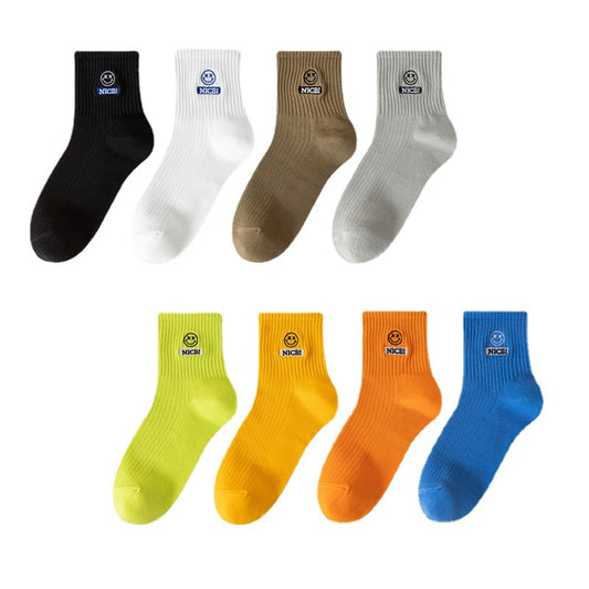 Smiley Sports Socks Sweat-absorbing Japanese Student Socks Spring, Autumn and Winter Medium Tube Socks Women's Wholesale