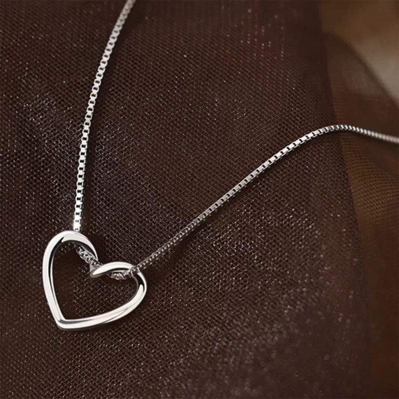 Hollow Love Necklace Simple Collarbone Chain Niche Design Neck Chain