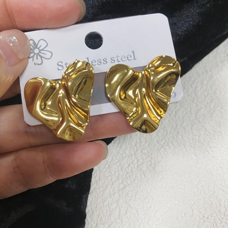 European and American Fashion Retro Stainless Steel Stud Earrings Five-leaf Hammer Pattern Large Earrings Women's Earrings