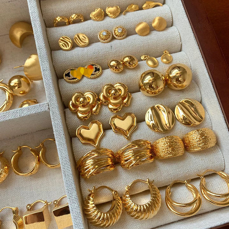 Retro Hong Kong Style Temperament Stud Earrings Female Explosion Internet Celebrity Niche High Sense Gold Earrings