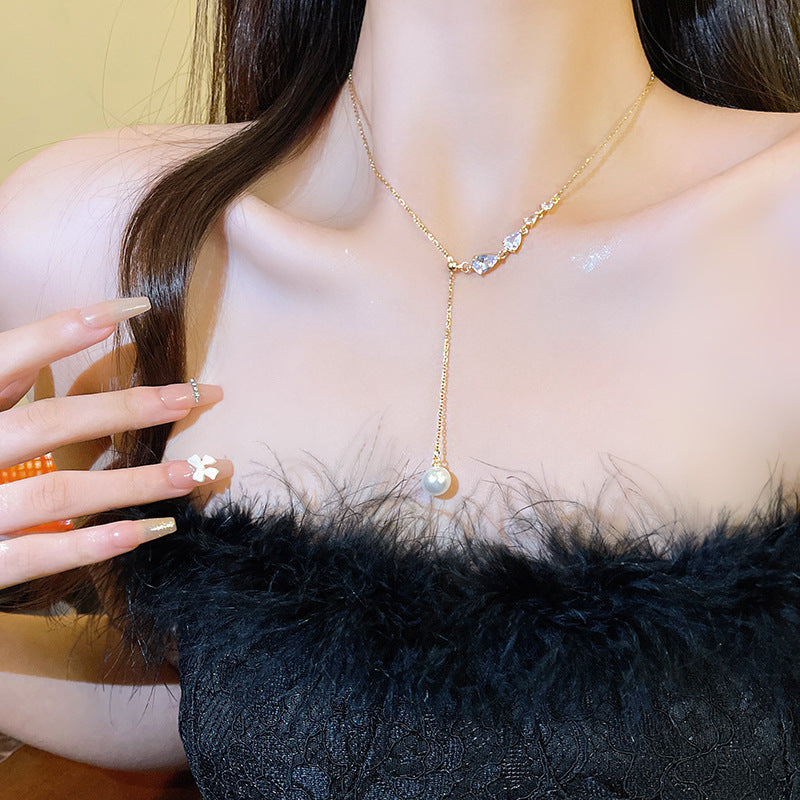 South Korea's New Niche Pearl Necklace Women's Versatile Splicing Love Collarbone Chain Light Luxury Temperament Beaded Necklace