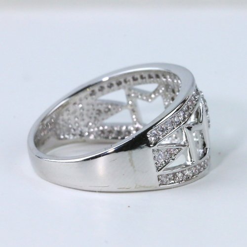 Hot Mother's Day Gifts in Europe and America MOM Mom Ring, 18k White Gold Plated Diamond Heart Ring, Women's Jewelry