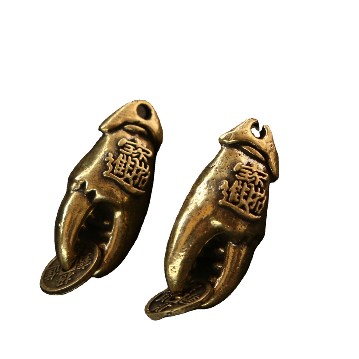 There Is Money in Hand To Attract Wealth and Treasure, Brass Crab Claws, Five Emperors Money, Keychain Pendant, Men's and Women's Keys, Bag Pendant.