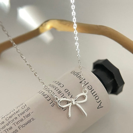 Bow Necklace Female S925 Japanese and Korean Style Concentric Tie Pendant Collarbone Chain Internet Celebrity Mori Simple