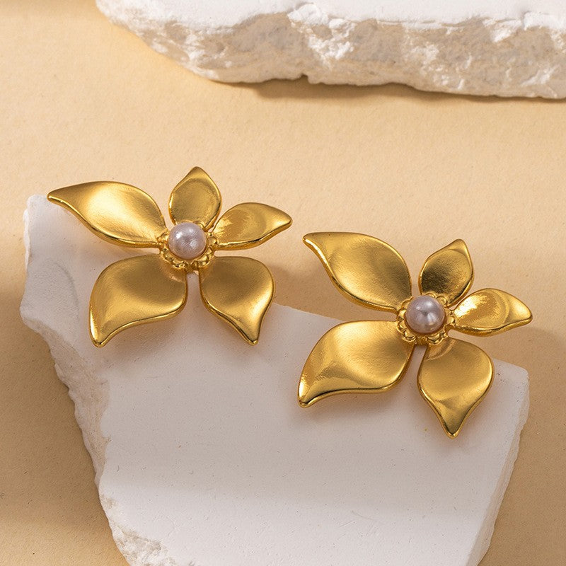 Exaggerated Titanium Steel Round Earrings Gold 18K Gold Light Luxury Earrings Fashion High Sense Love Earrings