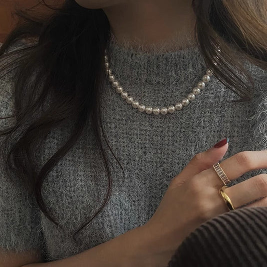 Korean Shijia Pearl Necklace Women's Explosive Clavicle Chain Light Luxury Niche Neck Chain Autumn and Winter Sweater Chain