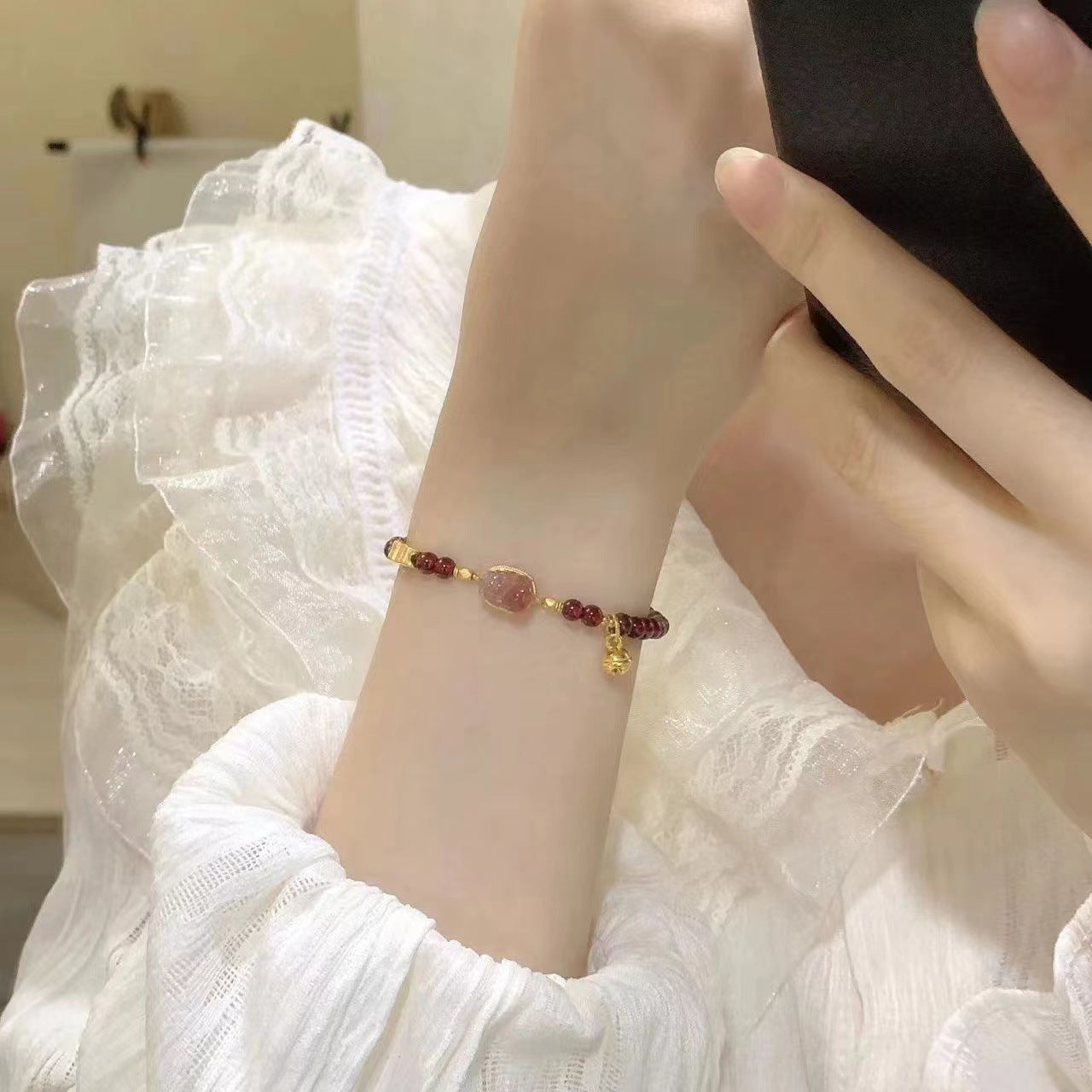 Gypsy Star~ Double-layer Stacked Pearl Bracelet for Women's Niche Light Luxury Temperament Exquisite and Versatile Jewelry
