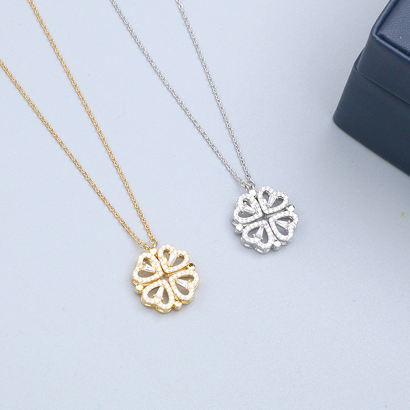 A Diamond Full of Small Hearts, A Woman Wearing A Four-leaf Clover Necklace Will Give Her Girlfriend A Titanium Steel Collarbone Chain Temperament Gift.