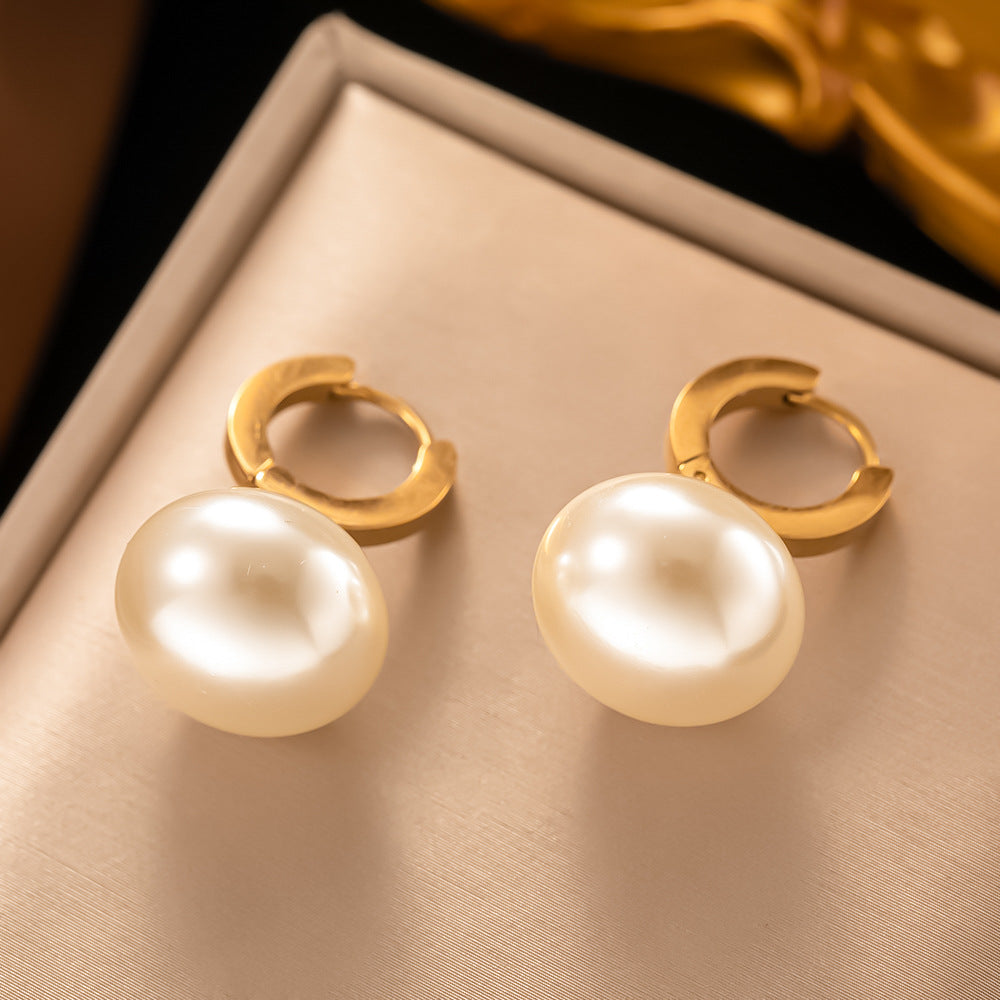 European and American Retro Fashion Versatile Titanium Steel Geometric Pearl Earrings