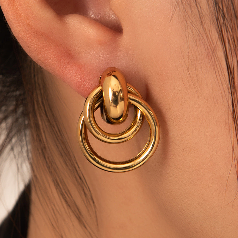 Exaggerated Titanium Steel Round Earrings Gold 18K Gold Light Luxury Earrings Fashion High Sense Love Earrings