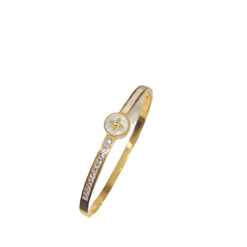 Europe and The United States New Gold Titanium Steel Bracelet Women's Diamond Shell Letter Stainless Steel Bracelet Does Not Fade Jewelry Wholesale