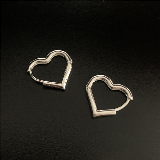 S925 Sterling Silver Unique Design Love Earrings Women's Niche Light Luxury 2025 New Autumn and Winter Ear Buckle Anti-allergic