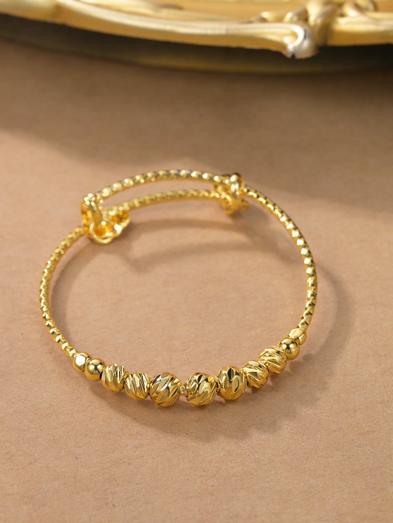 Children's Jewelry Gold Push-Pull Beaded Bracelet