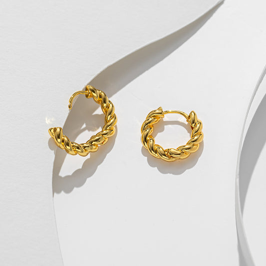 European and American fashion twist ring ear buckle female retro gold-plated simple high-sense ear buckle versatile titanium steel earrings ear buckle