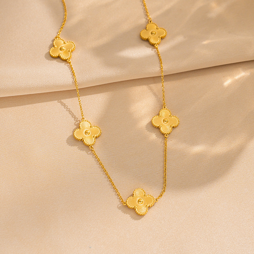 Fashion Temperament Four-leaf Flower Collarbone Chain Set Female New Trendy Internet Celebrity Design Necklace Personalized Neck Chain