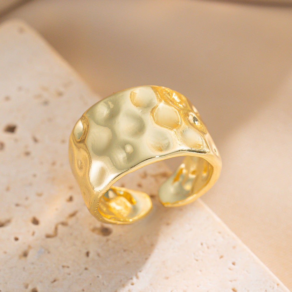 Minimalist Style, Personality, Versatile, European and American Style, Niche Temperament Ring, Hammer Pattern Design, Copper Material, Open Index Finger Ring