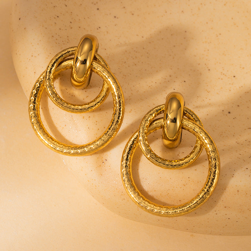 Exaggerated Titanium Steel Round Earrings Gold 18K Gold Light Luxury Earrings Fashion High Sense Love Earrings