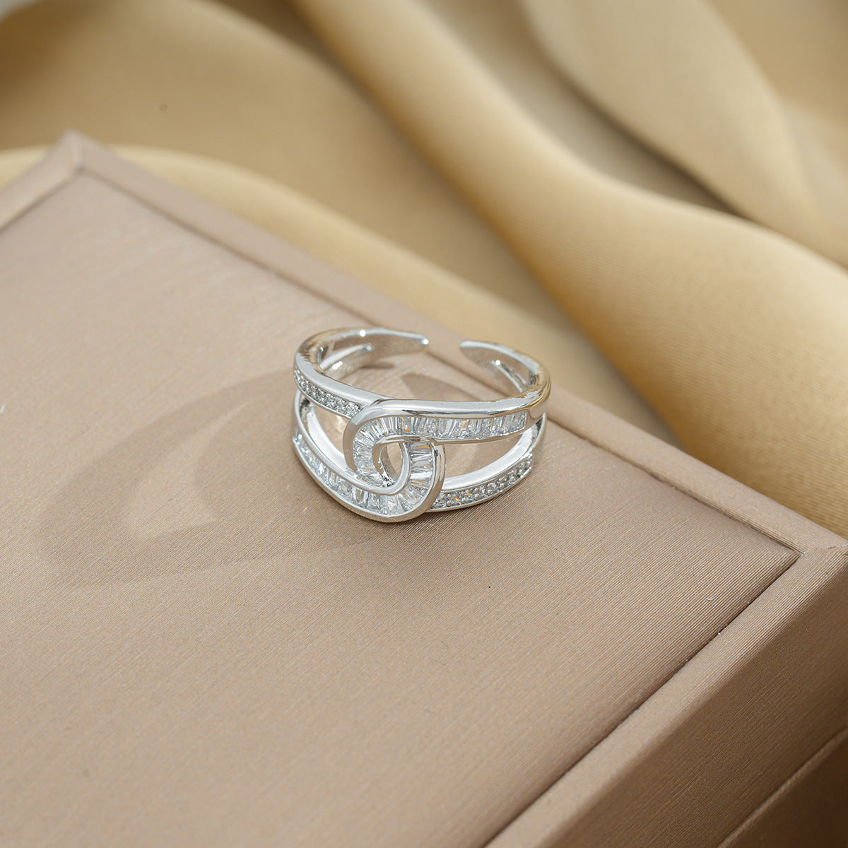 European and American Fashion Retro Niche Light Luxury High Sense Personalized Opening Ring Fashion Jewelry Factory Direct Sales