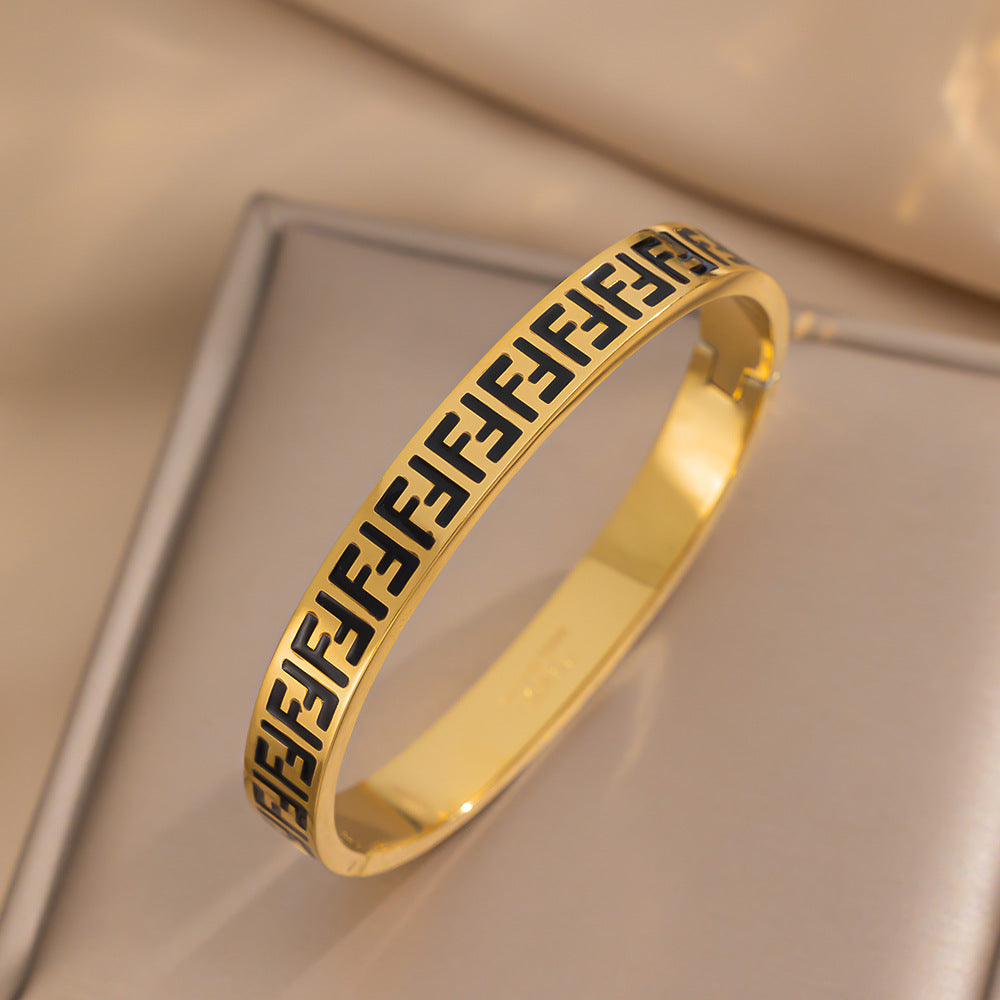 F Letter Gypsy Star Bracelet Women's Light Luxury Classic Retro Brass Bracelet