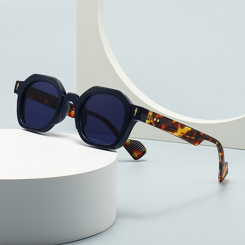 Cross-border European and American Narrow Frame SUNGLASSES Trendy Street Photography Modern Charm Retro Sunglasses