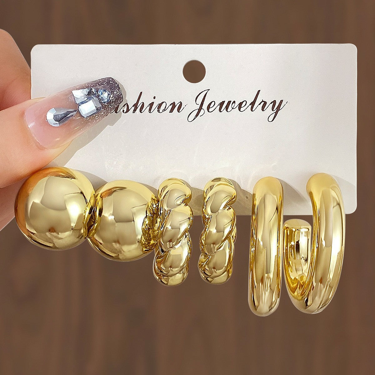 New Earrings Set Women's, European and American Ins Style Temperament Metal Geometric Twist Earrings Combination Earrings