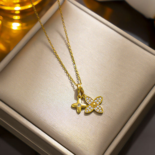 Niche Design, New Double Four-leaf Flower Necklace, Female High-end Feeling, Sweet, Trendy and Cool, Non-fading Collarbone Chain