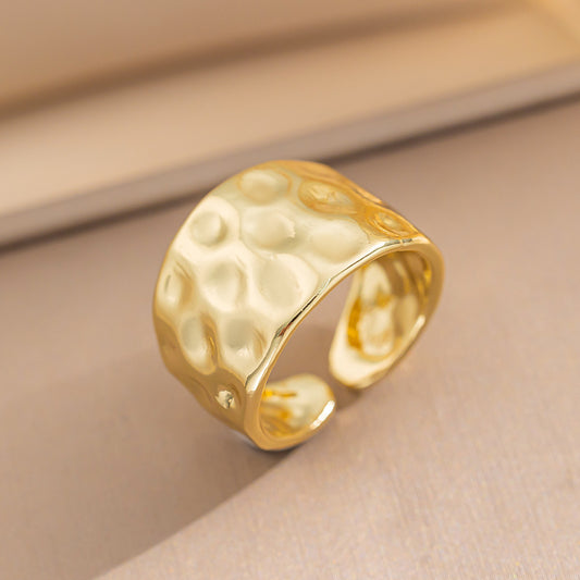 Minimalist Style, Personality, Versatile, European and American Style, Niche Temperament Ring, Hammer Pattern Design, Copper Material, Open Index Finger Ring